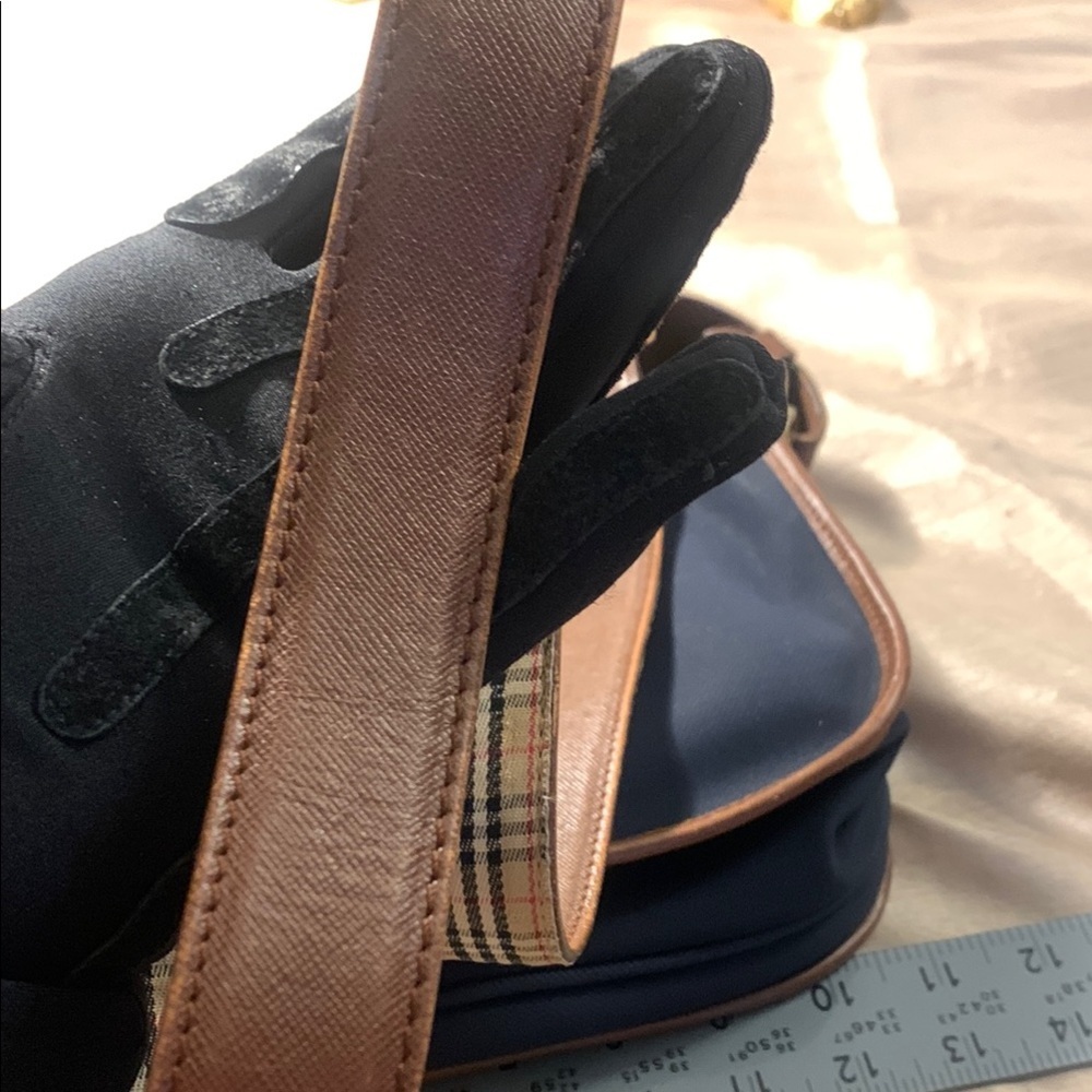 Vintage Burberrys of London Navy and Brown Crossbody Bag - Picture 8 of 11